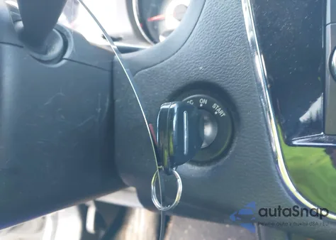 2013 Chrysler 200 Touring z USA, uszkodzony, nr VIN 1C3CCBBB6DN764205